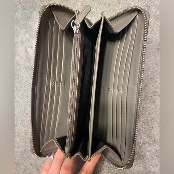 Coach wallet - Picture 3 of 14